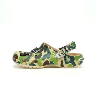 (Category: ) located in . Submitted by sneakers-shop (Listing ID 1455948937, Image 1). Description: .