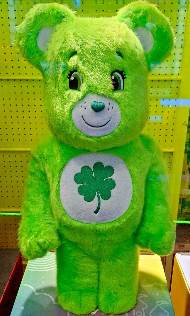 Bearbrick Bear brick Be@rbrick GOOD LUCK BEAR (Category: Designer & Blind Box Toys) located in San Manuel. Submitted by crimson.trading. (Listing ID 1455903565, Image 1). Description: .