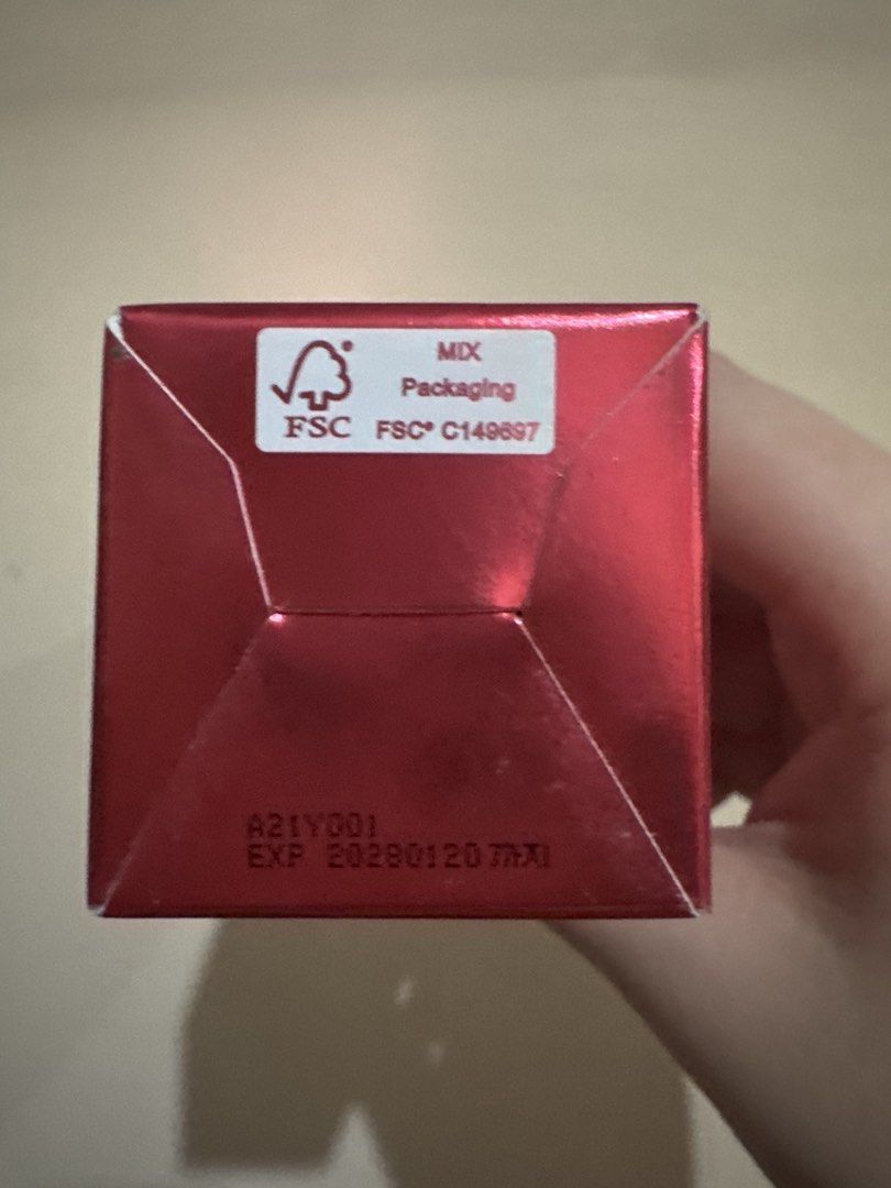 Isntree Plum Peptide Booster 2000s Serum 50ml (Category: Face Care) located in Manila. Submitted by dreamtimecloset (Listing ID 1456020842, Image 2). Description: .