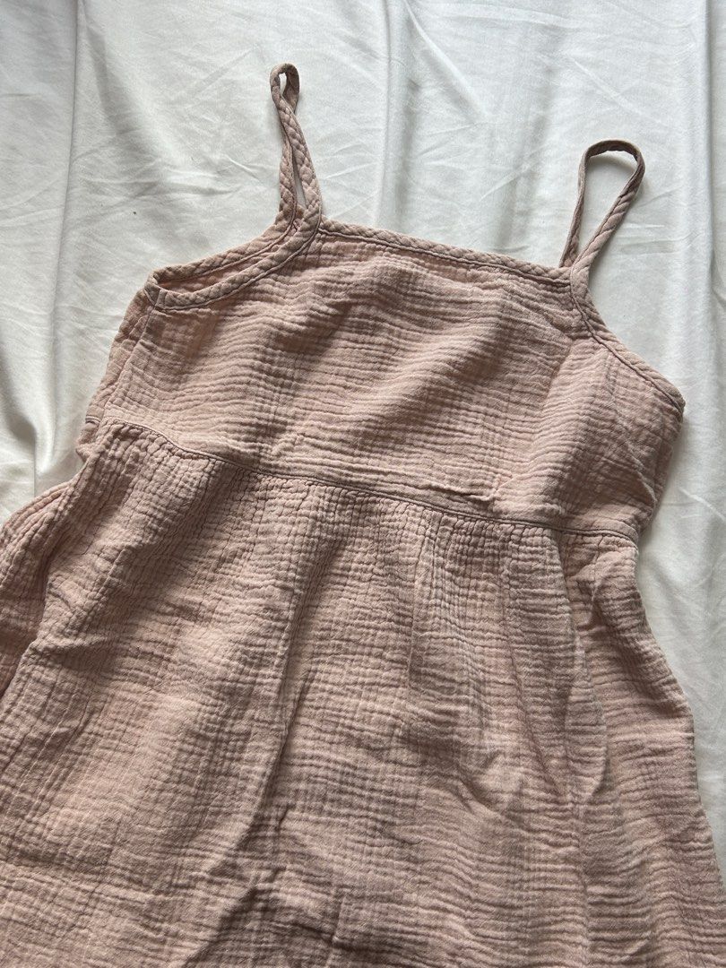 Beige Mini Dress (Category: Dresses) located in Cebu City. Submitted by wednesday_wear (Listing ID 1455938012, Image 2). Description: - beige mini dress - perfect for beach cover up - for kids but can fit xs adults .