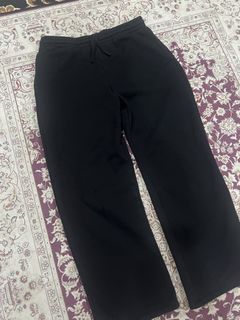 (Category: ) located in . Submitted by asyrafhaslan00 (Listing ID 1455981349, Image 1). Description: .