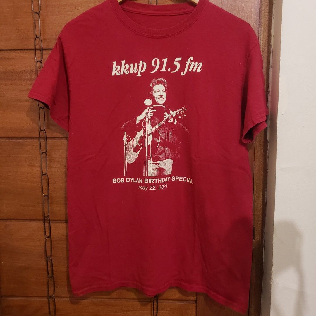 Bob Dylan Birthday Special (Category: Tshirts & Polo Shirts ) located in Manila. Submitted by sourmustsour (Listing ID 1456050140, Image 2). Description: 20x27 Lints and minimal hairlines.