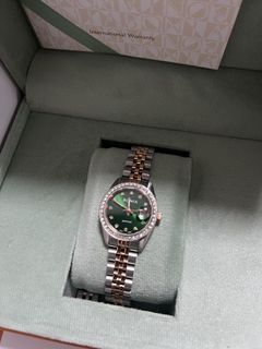 (Category: ) located in . Submitted by shopzwithfateen (Listing ID 1455997079, Image 1). Description: .