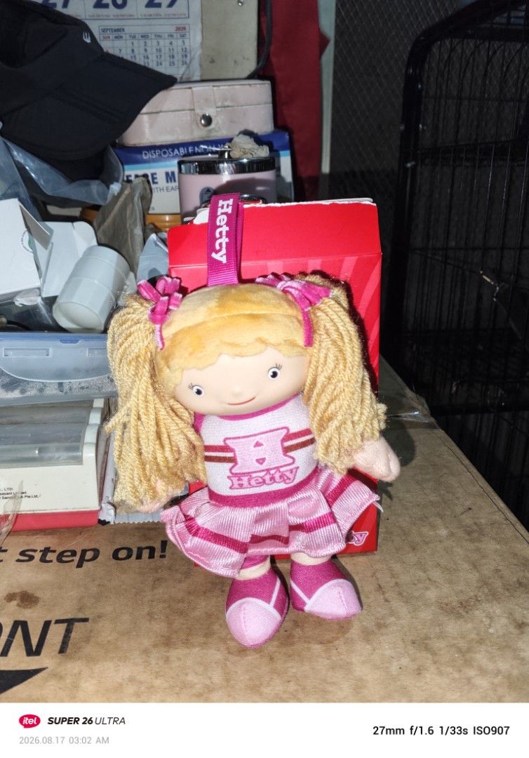 BRAND NEW JOLLIBEE BAG CHARM HETTY (Category: Character Goods) located in Caloocan City. Submitted by loisxlane (Listing ID 1456047548, Image 1). Description: authentic brand new just opened to check item still with its original foil and box price is fixed pymt First via Bdo online or maribank for shipping only @ buyer's expense.
