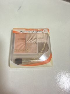 （分類：）位於 。 由 yeeeeee. 提交（商品編號 1455971553，圖片 1）。簡介： 。