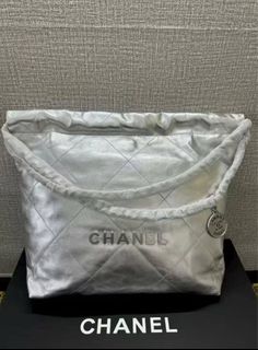 (Category: ) located in . Submitted by chicluxury (Listing ID 1455919283, Image 1). Description: .