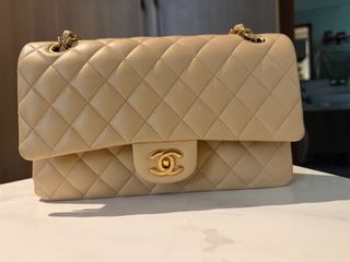 (Category: ) located in . Submitted by designergems (Listing ID 1455867955, Image 1). Description: .