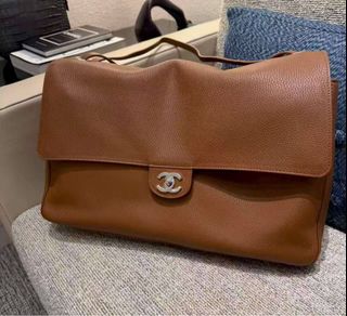 (Category: ) located in . Submitted by chicluxury (Listing ID 1455915800, Image 1). Description: .