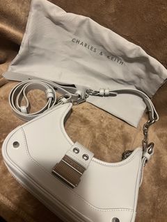 （分類：）位於 。 由 hkshophahaha 提交（商品編號 1455970890，圖片 1）。簡介： 。