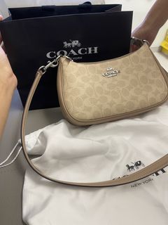 （分類：）位於 。 由 sishzbzywkhiii 提交（商品編號 1455980628，圖片 1）。簡介： 。