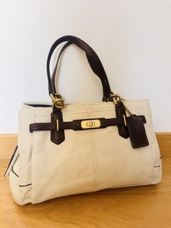 （分類：）位於 。 由 jacaranda.syd 提交（商品編號 1455908362，圖片 1）。簡介： 。