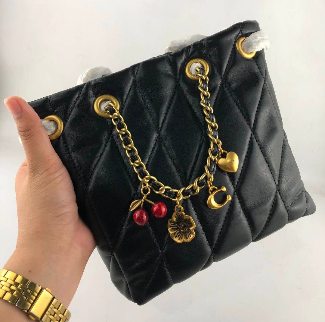 Coach Jade Bucket Crossbody Bag (Category: Cross-body Bags) located in Manila. Submitted by msddirectfactoryoutlet (Listing ID 1455918550, Image 3). Description: Jade Bucket 14.5x17x9cm US Grade 100%.