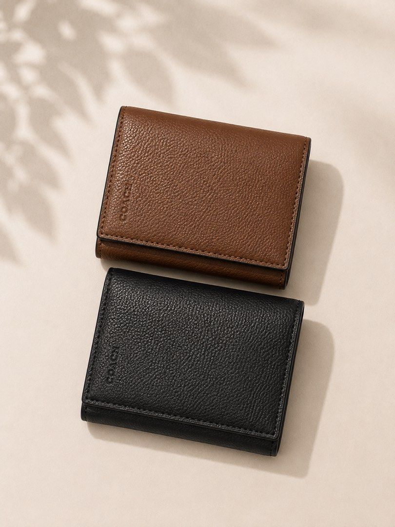 Coach Trifold Wallet Unisex (Category: Wallets & Card holders) located in Pasig City. Submitted by ainee.and.emmett (Listing ID 1456006368, Image 1). Description: Fresh from 🇺🇸 Coach Trifold Wallet Color: Black and Brown 3500 each Money back guaranteed if proven fake Lalamove within MM COD nationwide via LBC Physical Store in Pasig .