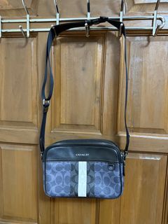 (Category: ) located in . Submitted by sofiesmerch (Listing ID 1456028084, Image 1). Description: .