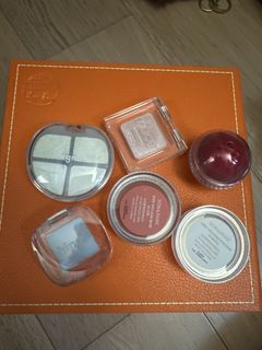 （分類：）位於 。 由 sze7264 提交（商品編號 1455876497，圖片 1）。簡介： 。