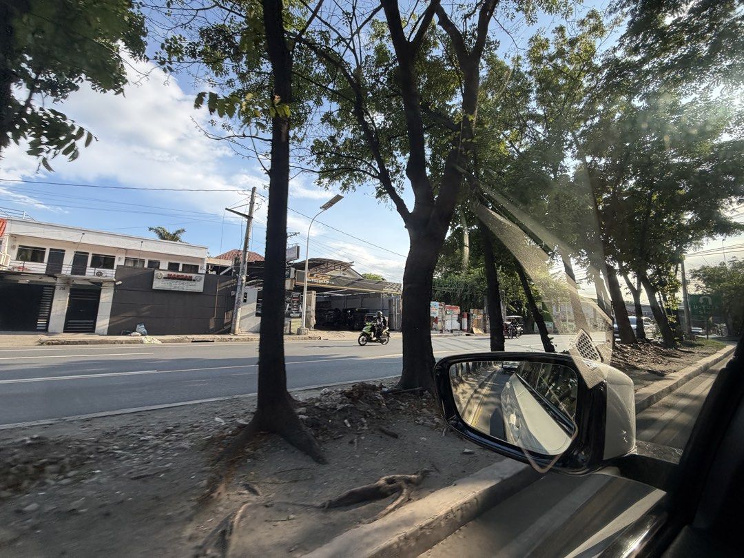 Congressional Ave. extension LOT FOR LEASE (Category: Lot) located in Quezon City. Submitted by amagicshop (Listing ID 1455863526, Image 3). Description: NEGOTIABLE Pines St. cor Congressional Ave Extension, Quezon City Beside LG2 Carwash Congressional Extension and Tierra Evelina Subdivision Gate, adjacent to Clean Fuel Congressional Ext. 311.50 sqm Lot only .