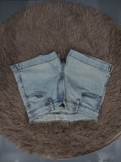 (Category: ) located in . Submitted by shellys_collection (Listing ID 1455870544, Image 1). Description: .