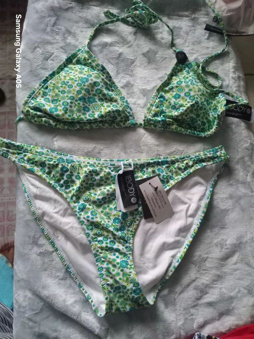 Cotton On swimwear set (Category: Bikinis & Swimsuits) located in Taguig. Submitted by newwavecollection (Listing ID 1455947034, Image 2). Description: neven been used with tag large size.