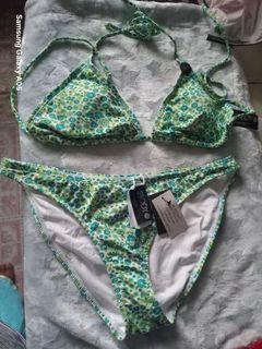 (Category: ) located in . Submitted by newwavecollection (Listing ID 1455947034, Image 1). Description: .