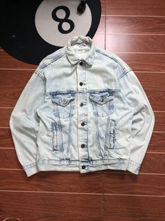 (Category: ) located in . Submitted by secondhandco.archive552 (Listing ID 1455961203, Image 1). Description: .