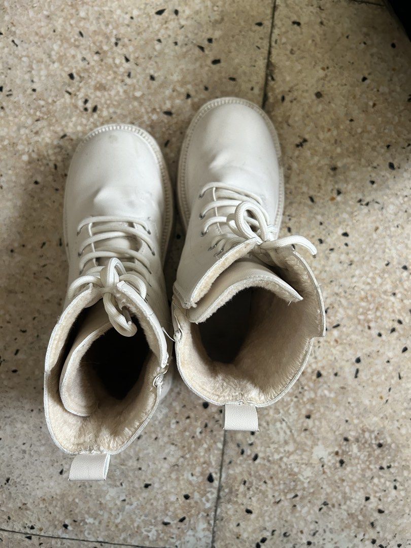 Cream Lace-up Fur Lined Combat Boots (Category: Boots) located in Manila. Submitted by silverhawk.069da5 (Listing ID 1455903397, Image 2). Description: - Cream colored combat boots - Lace-up front with convenient side zippers - Lined with soft faux fur for ultimate warmth - Chunky sole for added style and comfort - Perfect for colder weather and everyday wear.