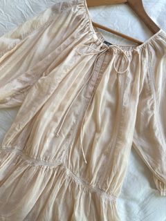 (Category: ) located in . Submitted by myclosetaffair (Listing ID 1455971987, Image 1). Description: .