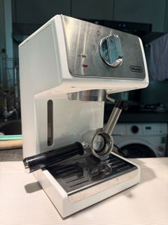（分類：）位於 。 由 syedayanal82440 提交（商品編號 1455923945，圖片 1）。簡介： 。