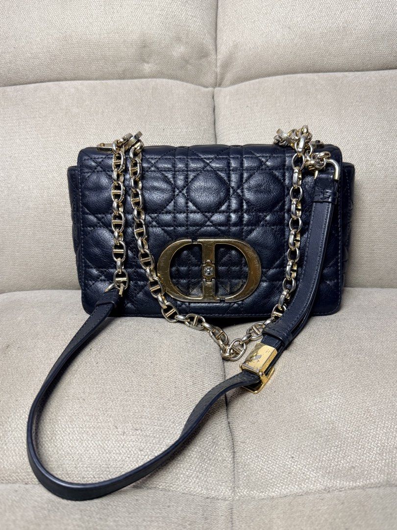 christian Dior caro bag (Category: Luxury Bags & Wallets) located in Manila. Submitted by prelovedbyramiah (Listing ID 1455940343, Image 1). Description: with issue .