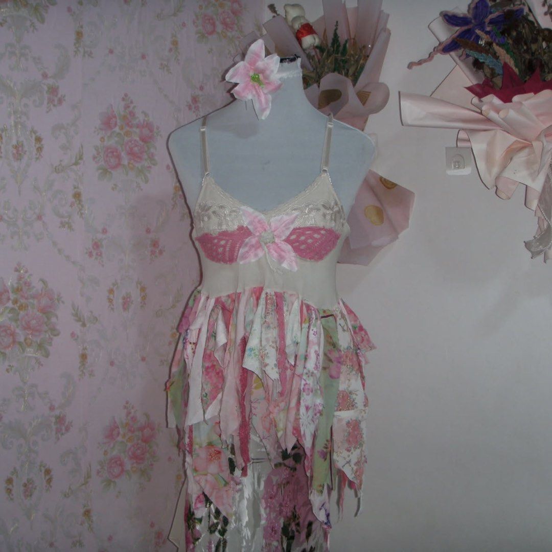 fairycore patchwork dress (Category: Sleeveless) located in Manila. Submitted by syeiacollections (Listing ID 1456012793, Image 1). Description: ⋆｡𖦹°‧🧚🏻‍♀️ size: medium to semi large.