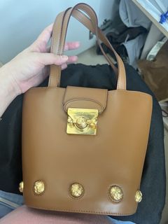 （分類：）位於 。 由 rarararararararararara 提交（商品編號 1456050130，圖片 1）。簡介： 。