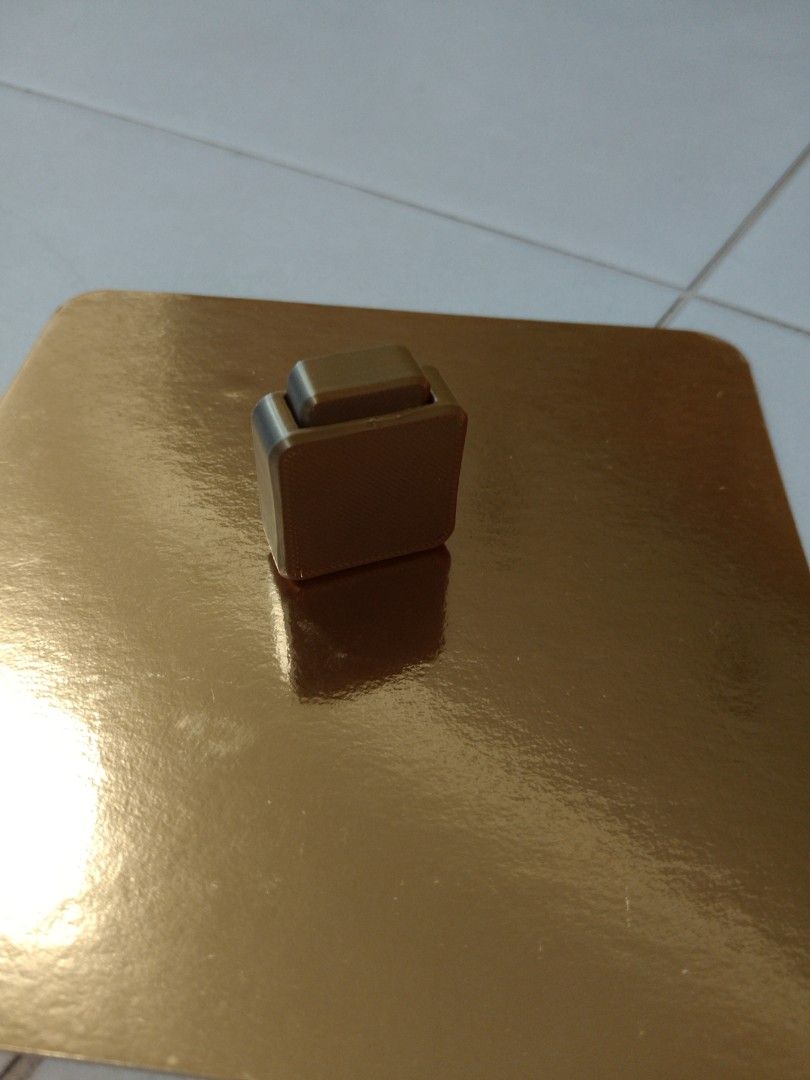 Fidget button (Category: Interactive Toys) located in Singapore. Submitted by jacques3dfidget (Listing ID 1455981717, Image 1). Description: .