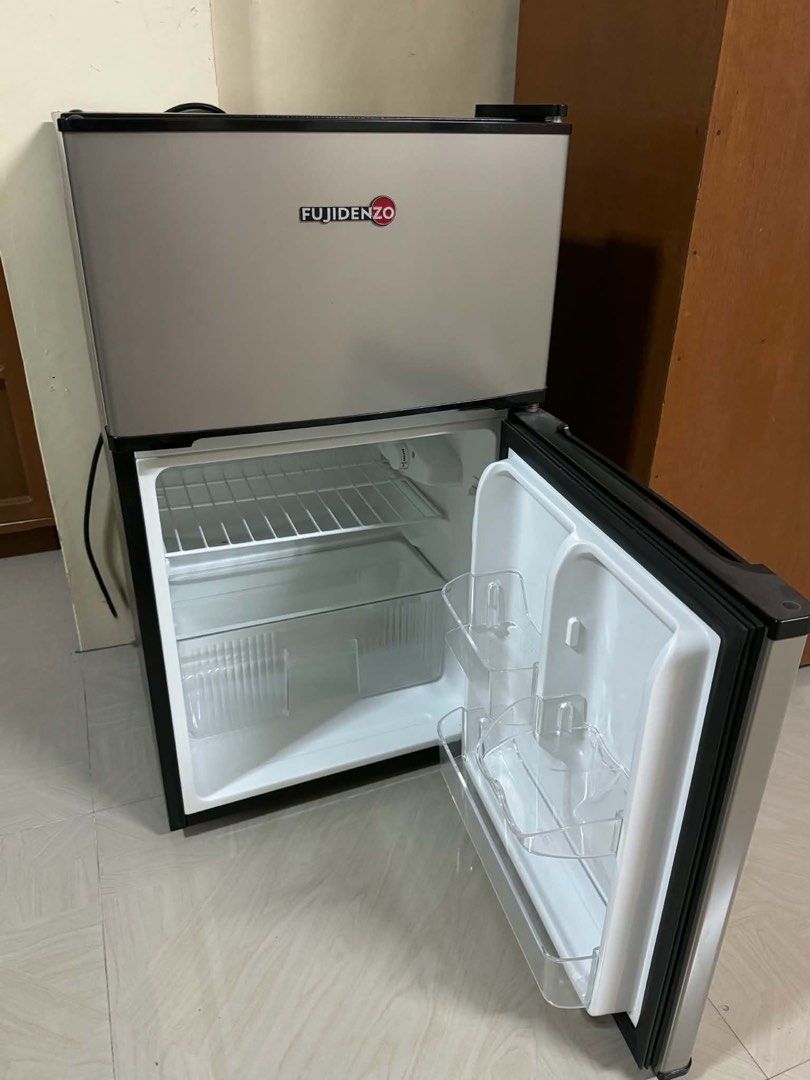 Fujidenzo Mini Refrigerator (Category: Refrigerators and Freezers) located in San Fernando. Submitted by nglancle (Listing ID 1456021663, Image 3). Description: Selling my Fujidenzo 2-door personal / mini refrigerator (Like Brand New) for only ₱7,999! still nego for sure buyer unahan nalang po! 🤍 Pick up only 📍Pampanga.