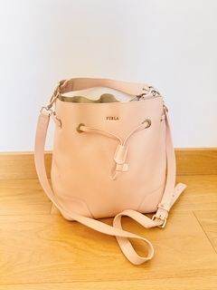 （分類：）位於 。 由 jacaranda.syd 提交（商品編號 1455911537，圖片 1）。簡介： 。