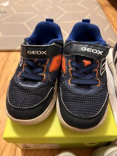 （分類：）位於 。 由 mkkwong 提交（商品編號 1455979431，圖片 1）。簡介： 。