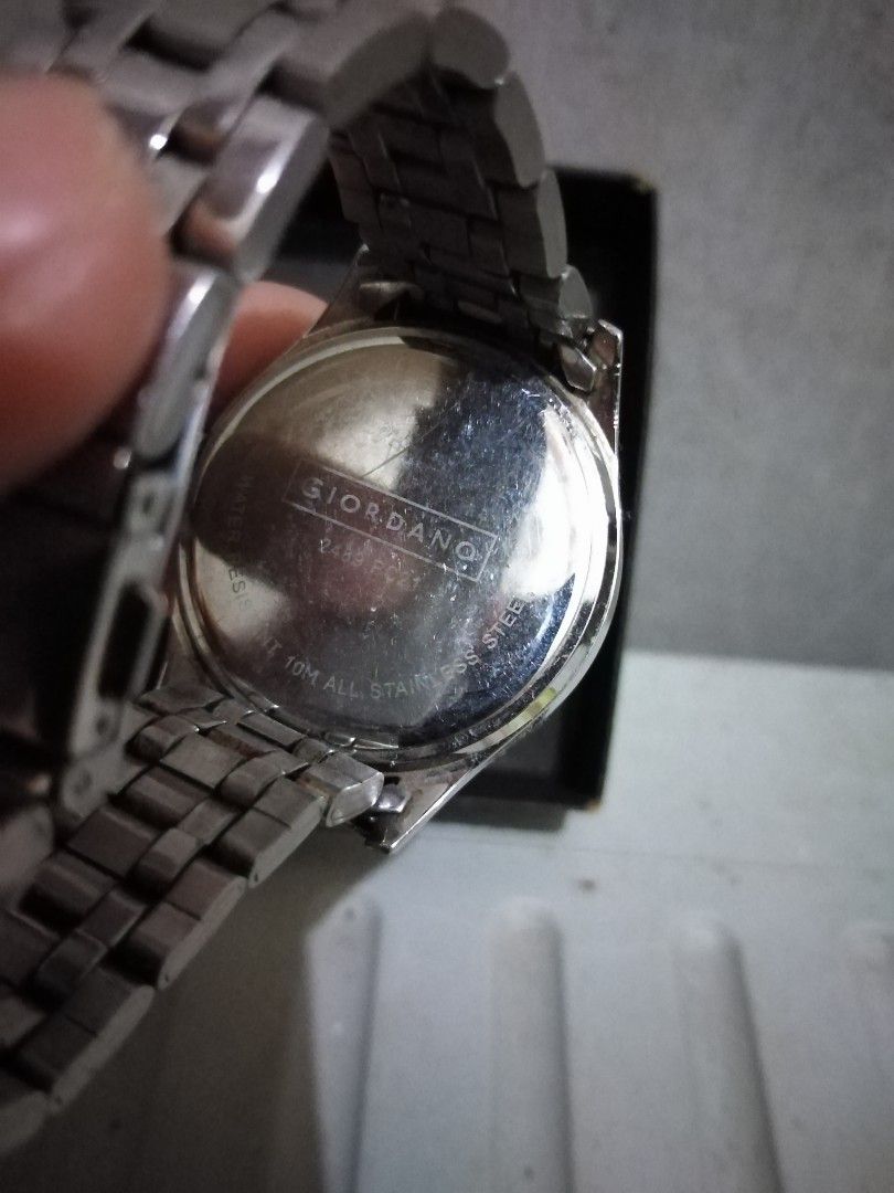 Giordano watch women (Category: Women's Watches) located in Rizal. Submitted by yoj07 (Listing ID 1455985751, Image 2). Description: Giordano watch for women mother of pearl with missing gem needs battery.