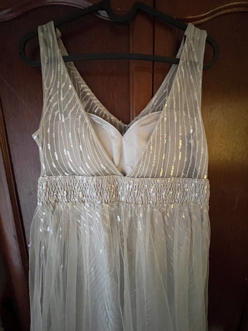 Gown for Ninang (Category: Dresses) located in Bacoor. Submitted by clothestodeclutter (Listing ID 1455933226, Image 2). Description: .