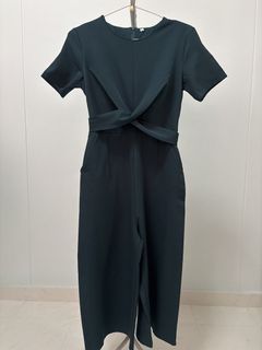 (Category: ) located in . Submitted by closet123 (Listing ID 1455925236, Image 1). Description: .