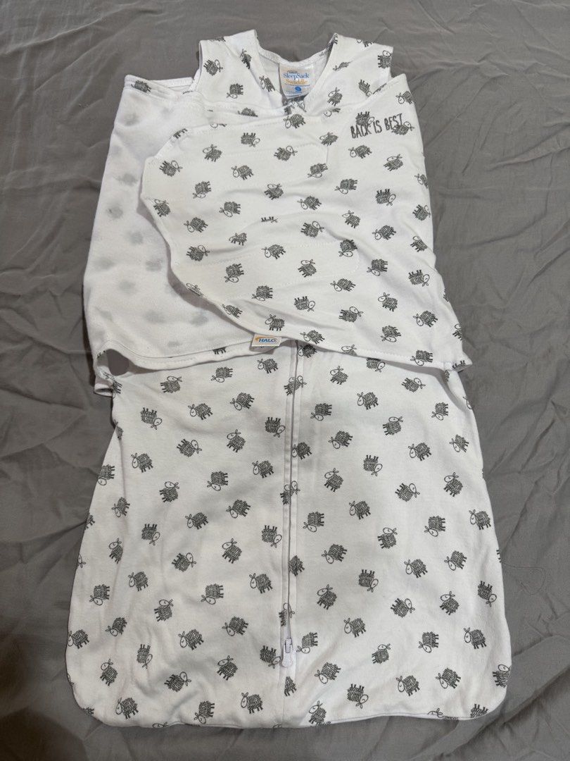 HALO SleepSack Swaddle - Small - White Sheep Print (Category: Babies & Kids Fashion) located in Paranaque City. Submitted by eileenfinds (Listing ID 1455915241, Image 2). Description: RFS: outgrown .