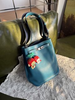 （分類：）位於 。 由 wearevtg852 提交（商品編號 1453687335，圖片 1）。簡介： 。