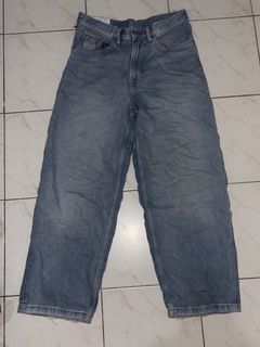 (Category: ) located in . Submitted by thriftgodesa (Listing ID 1456004642, Image 1). Description: .