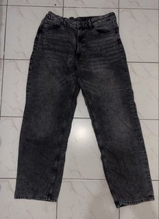 (Category: ) located in . Submitted by thriftgodesa (Listing ID 1456004985, Image 1). Description: .
