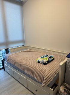 (Category: ) located in . Submitted by babyfan (Listing ID 1455964374, Image 1). Description: .