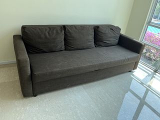 (Category: ) located in . Submitted by jameslai_93 (Listing ID 1455902357, Image 1). Description: .