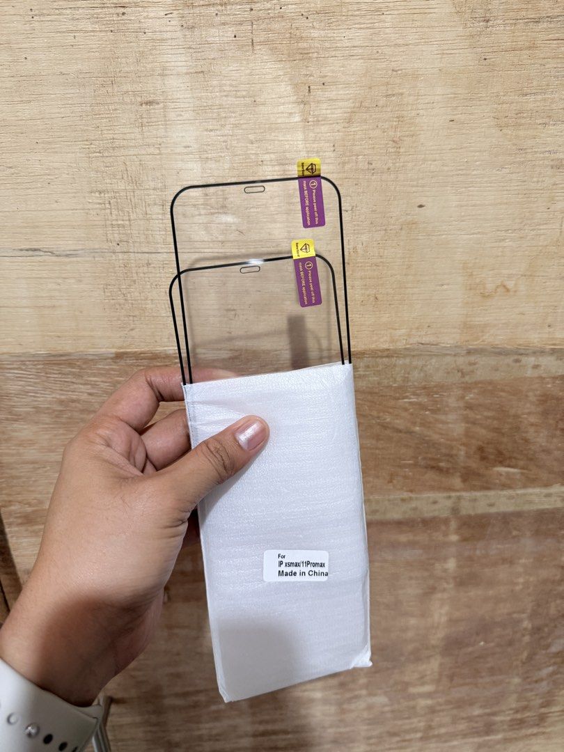 Iphone 11 pro max tempered glass (Category: iPhone 11 Series) located in Manila. Submitted by mightyriver-db31de (Listing ID 1455930296, Image 1). Description: - Tempered glass screen protector - Designed for iPhone 11 Pro Max - Provides scratch protection - Easy to install.