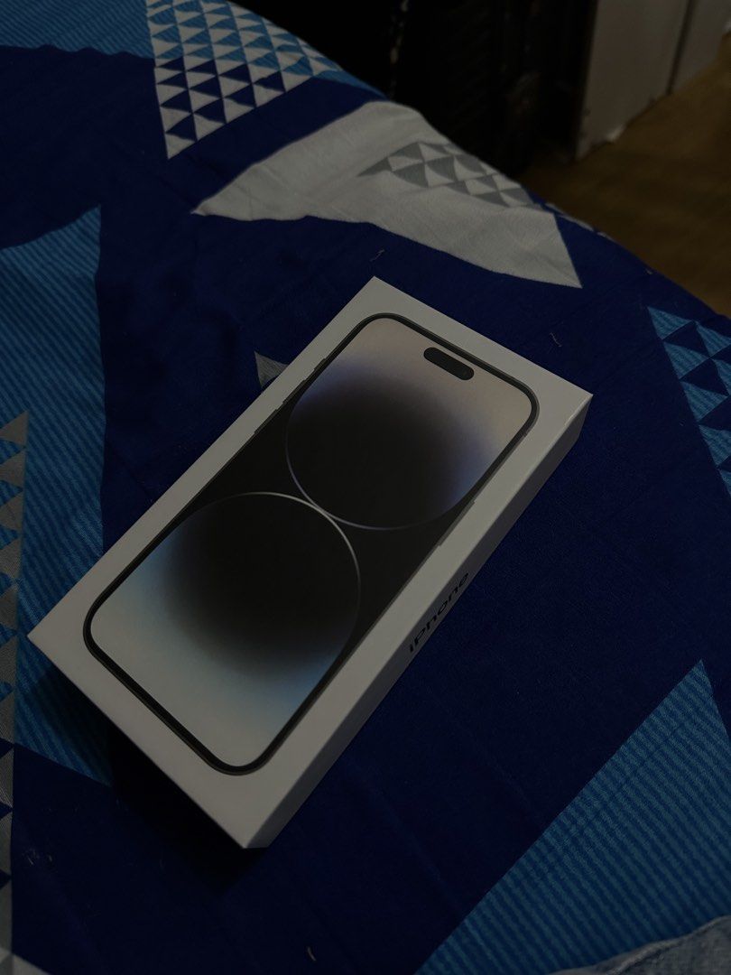 iphone 14 pro (Category: iPhone 14 Series) located in Pateros City. Submitted by maikha (Listing ID 1456043346, Image 1). Description: Good as new 96 batt health no issue Straight swap only for iPhone 15 pro.