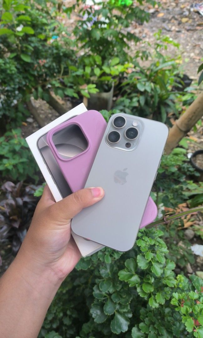 IPHONE 16 PRO 128GB NATURAL TITANIUM (Category: iPhone 16 Series) located in Manila. Submitted by kaz_10 (Listing ID 1455958147, Image 2). Description: RUSH ‼️ 📱 FS iPhone 16 Pro 128GB – Natural Titanium 💰 ₱39,500 📋 Unit Details: • 128GB Storage • Natural Titanium • 89% Battery Health (678 Cycle Count) • ZPA Variant • Factory Unlocked / Openline • True Tone & Face ID Fully Working • No Issues • No History of Repair 📦 Inclusions: • Original Bo