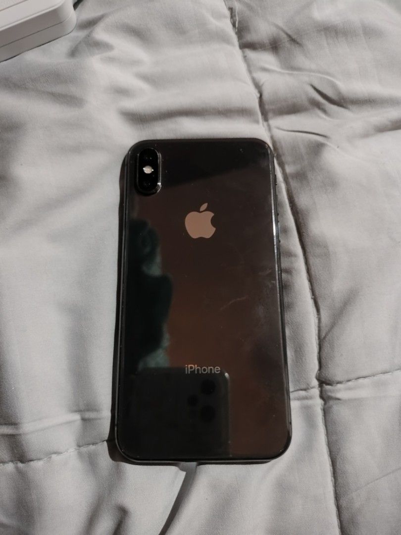IPhone X 64 GB (Black) (Category: iPhone X Series) located in Morong. Submitted by ansleighreads (Listing ID 1456006108, Image 1). Description: .