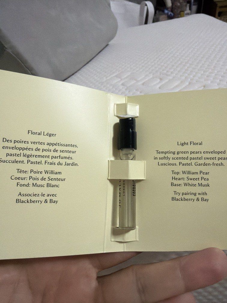 Jo Malone English Pear & Sweet Pea (Category: Fragrance & Deodorants) located in Quezon City. Submitted by bloompicks (Listing ID 1455993410, Image 2). Description: 1.5ml trial size.