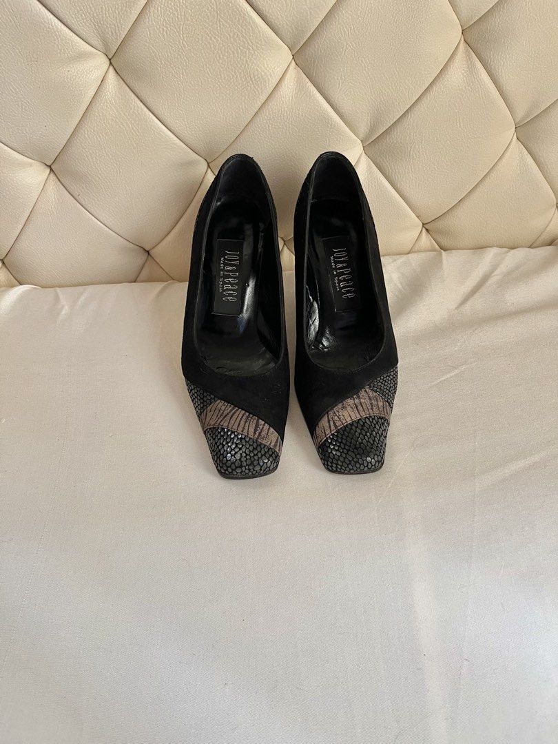 Joy & Peace Made In Spain Black Suede Pumps Size 6 (Category: Heels) located in San Pablo. Submitted by restoredchic (Listing ID 1455890149, Image 2). Description: Stylish, rare design and well made Joy & Peace square toe pumps.Crafted in Spain. They feature a sophisticated patchwork design on the toe cap, combining black suede with contrasting textures such as grey snakeskin and zebra-print leather. The interior includes a black cushioned insole