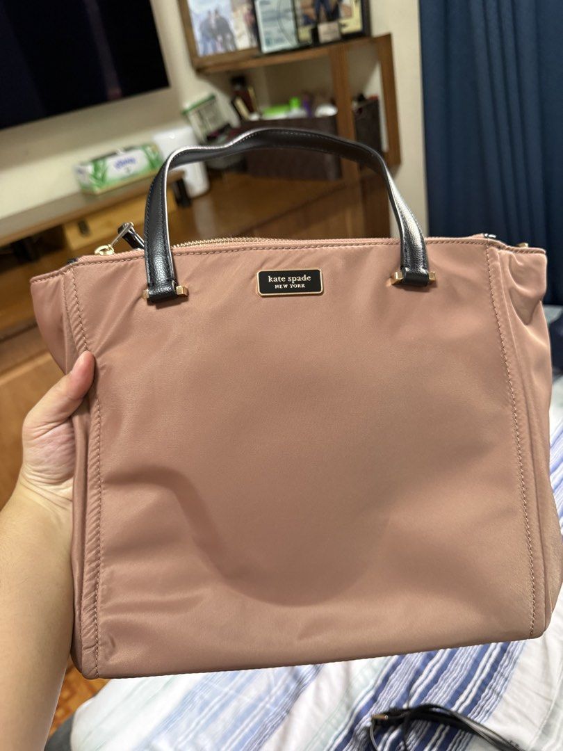 Kate Spade Tote Bag (Category: Tote Bags) located in Calamba. Submitted by sofiesmerch (Listing ID 1456027555, Image 2). Description: Good condition overall except for handle issues (see photo).